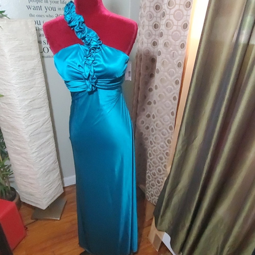 🛍💣Teal one Strap Long Dress